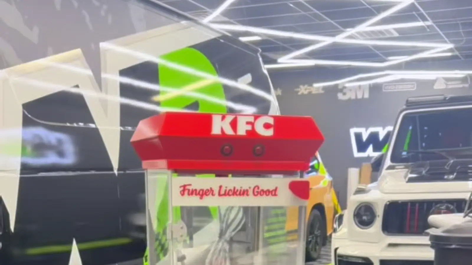 KFC — Branded Popcorn Cart Build