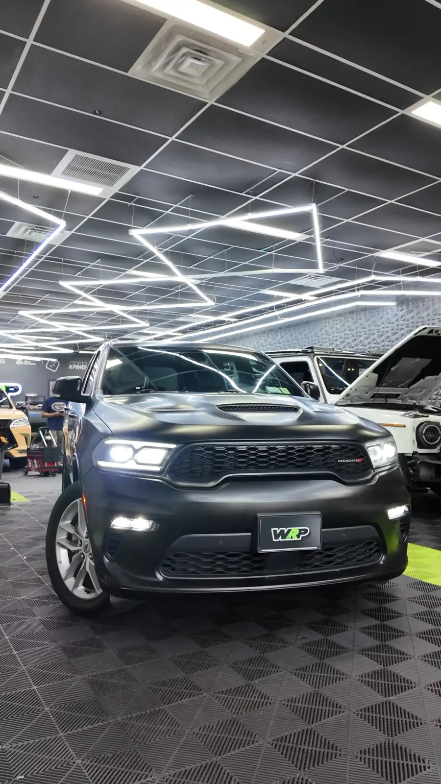 Full Blackout - Dodge Durango